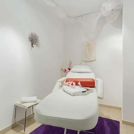 Wollin, Lifestyle Holiday home